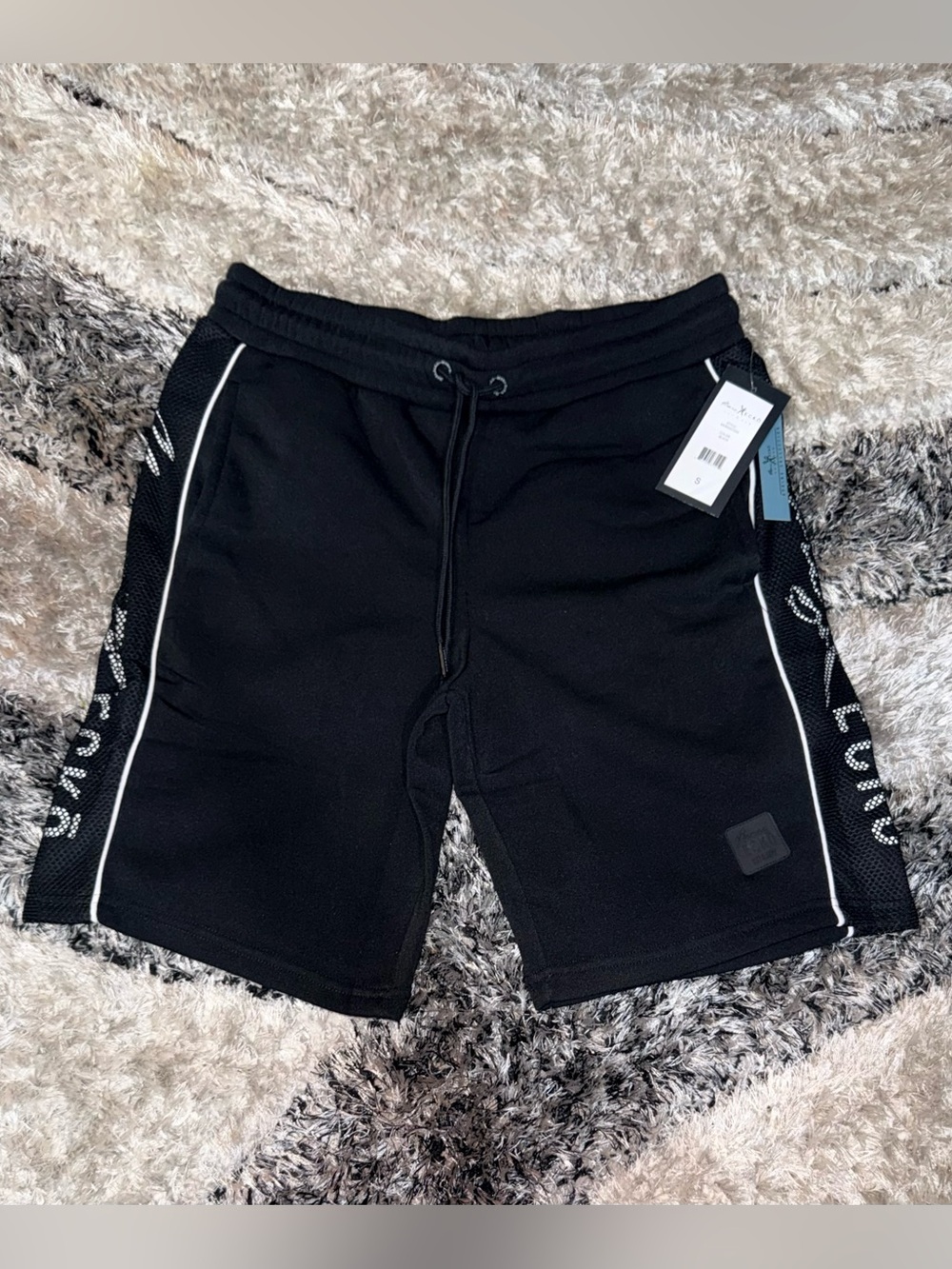 Marc Ecko Cut & Sew Black Mesh Logo Athletic Shorts Men’s Size S NWT